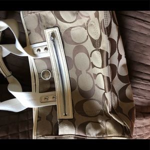 Coach Purse preloved Tan and white